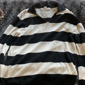 Lightweight long sleeve sweater